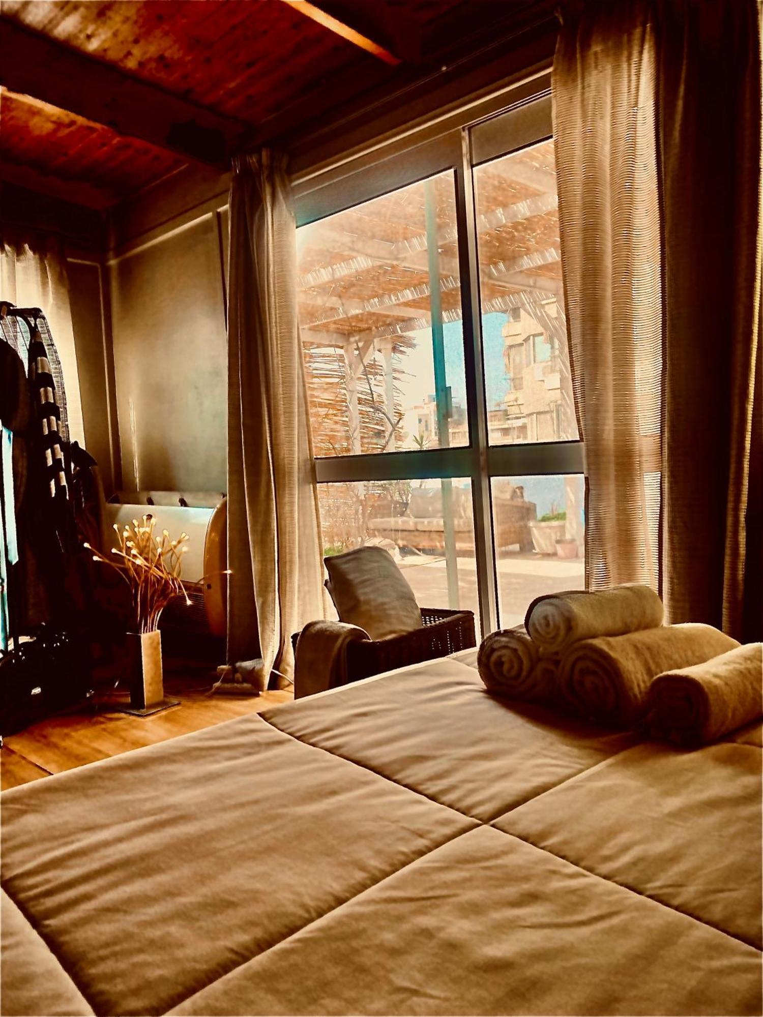 Airport Rooftop Club Luxurious Rooms And Studios 카이로 외부 사진